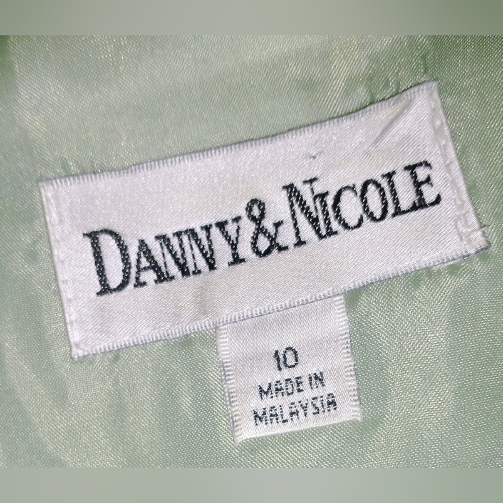 Danny and Nicole Lime Green Size 10 Two Piece Dress Suit - Picture 12 of 12